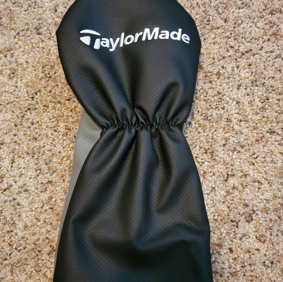 **SOLD** Golf club driver cover - Picture 2 of 2